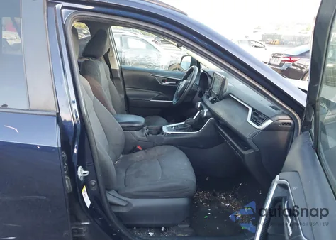 2019 Toyota Rav4 Xle из США, поврежденный, VIN 2T3P1RFV4KW037604